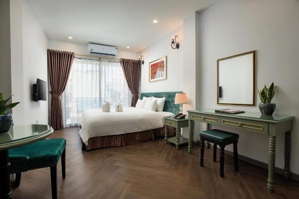 Gatsby Central Hotel Hanoi — Photos 1